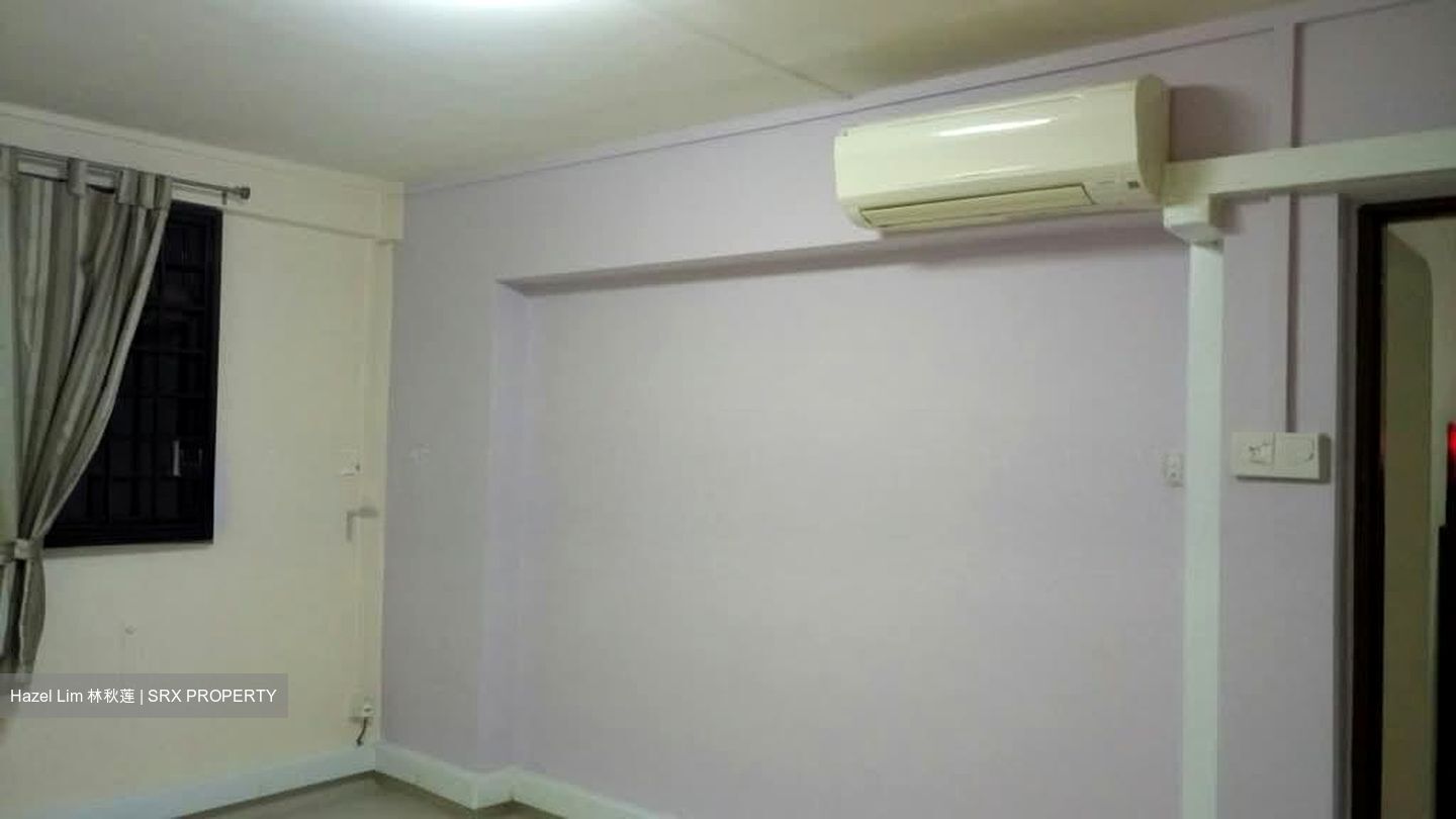 Blk 28 Brickworks Estate (Bukit Merah), HDB 3 Rooms #560055401